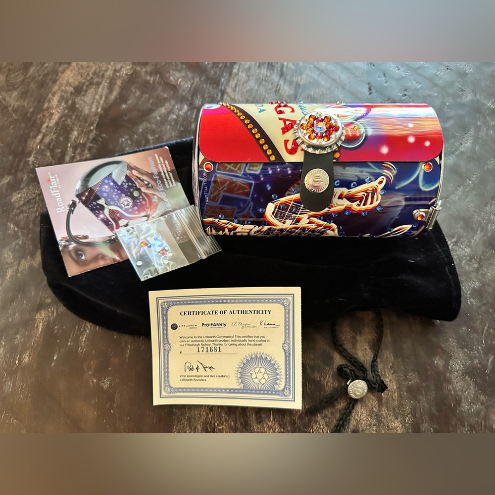 Vintage Littlearth Roadflair Vegas Bag License Plate Purse w/ Swarovski Crystals